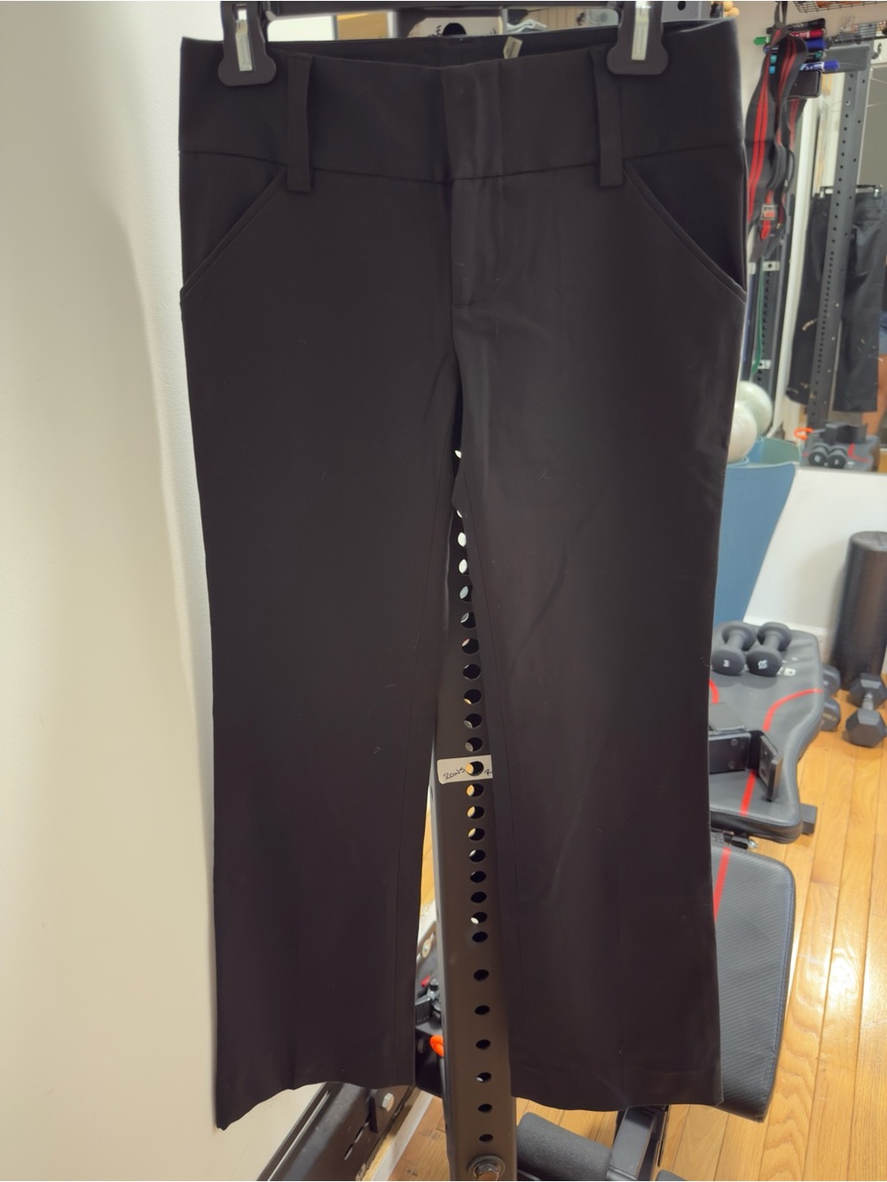 Alice & Olivia black slacks size 0